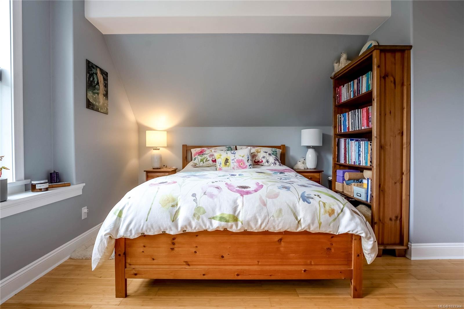 1376 Pandora Ave # 3