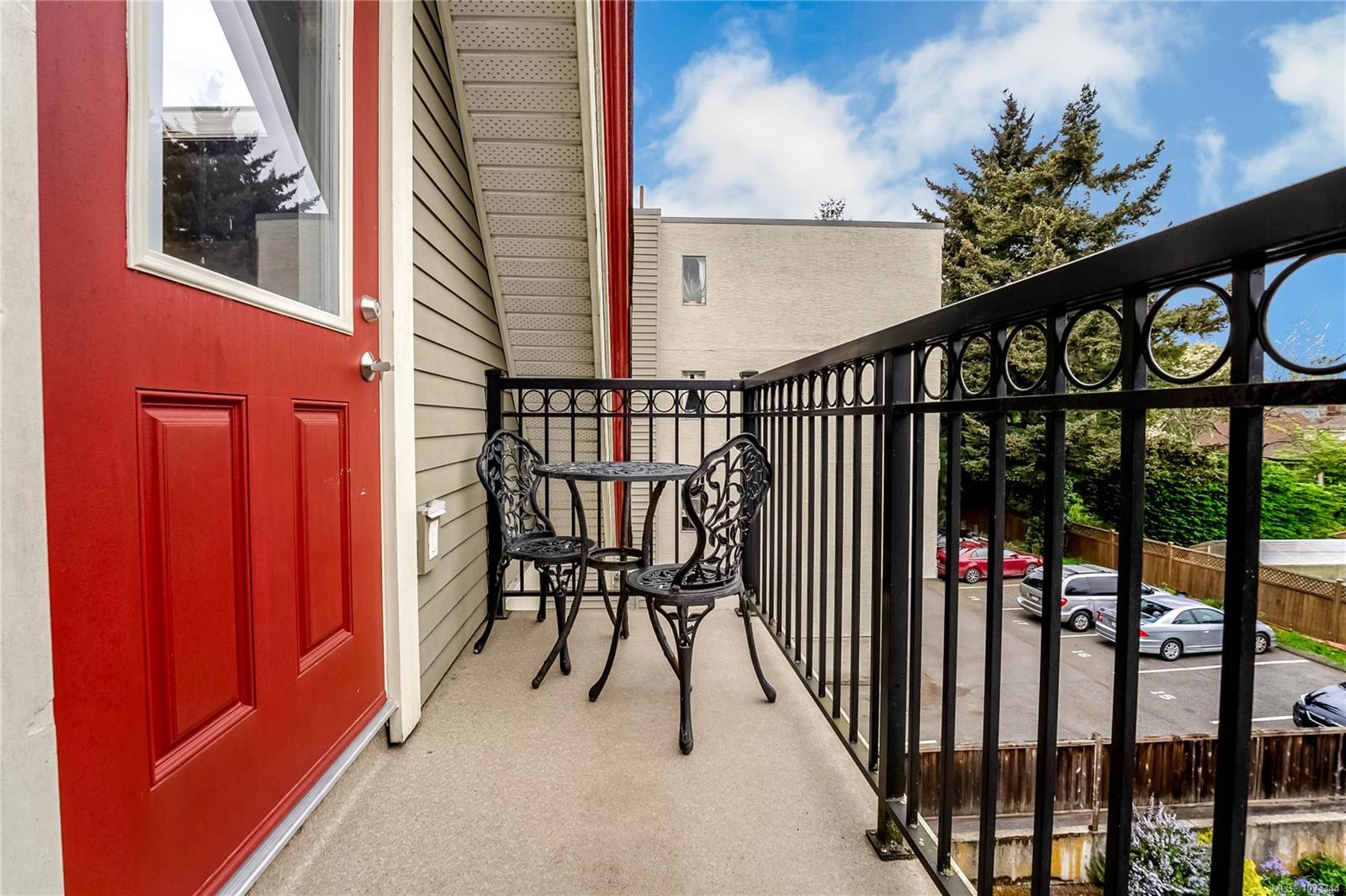1376 Pandora Ave # 3