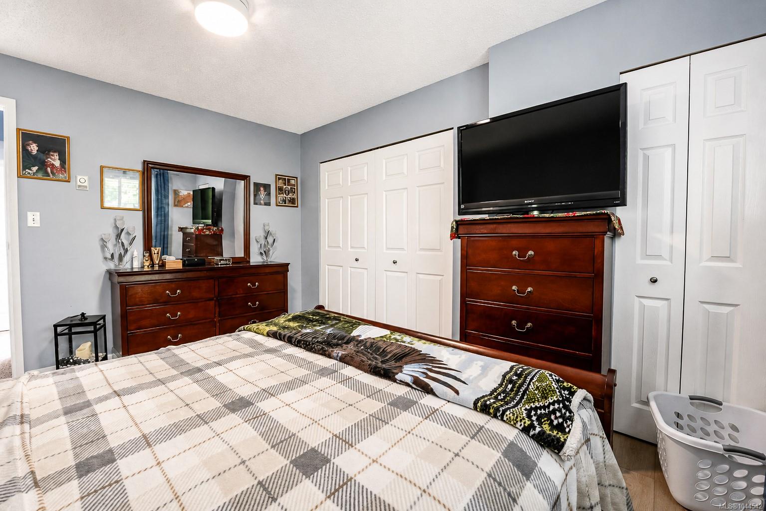 1184 Clarke Rd #14