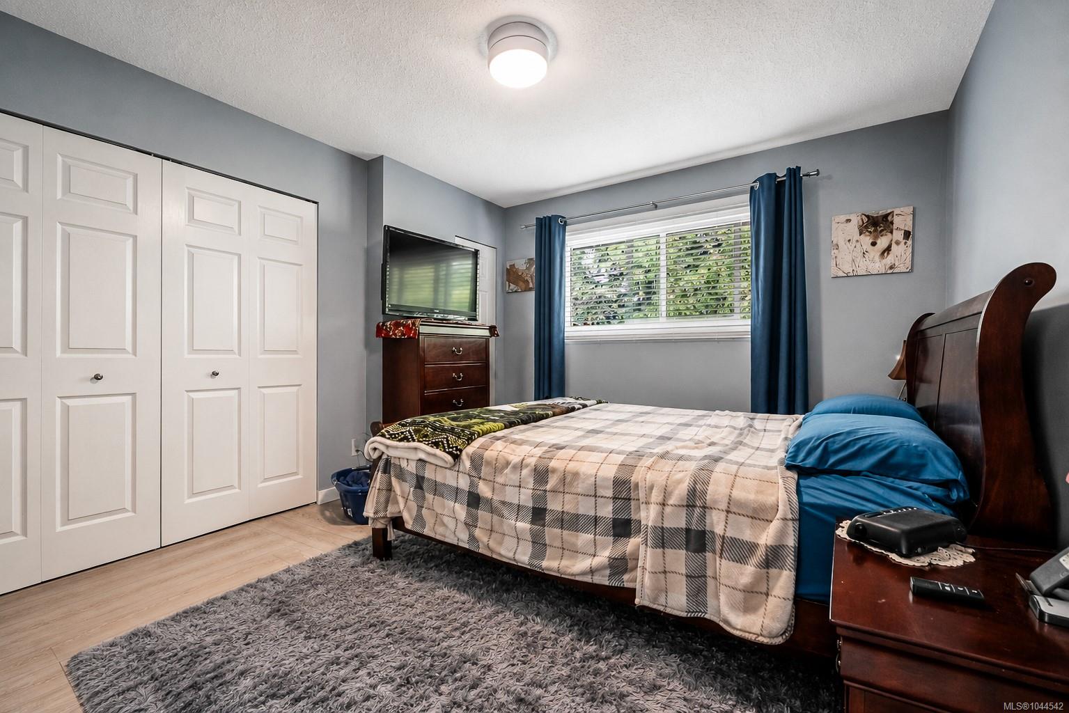 1184 Clarke Rd #14