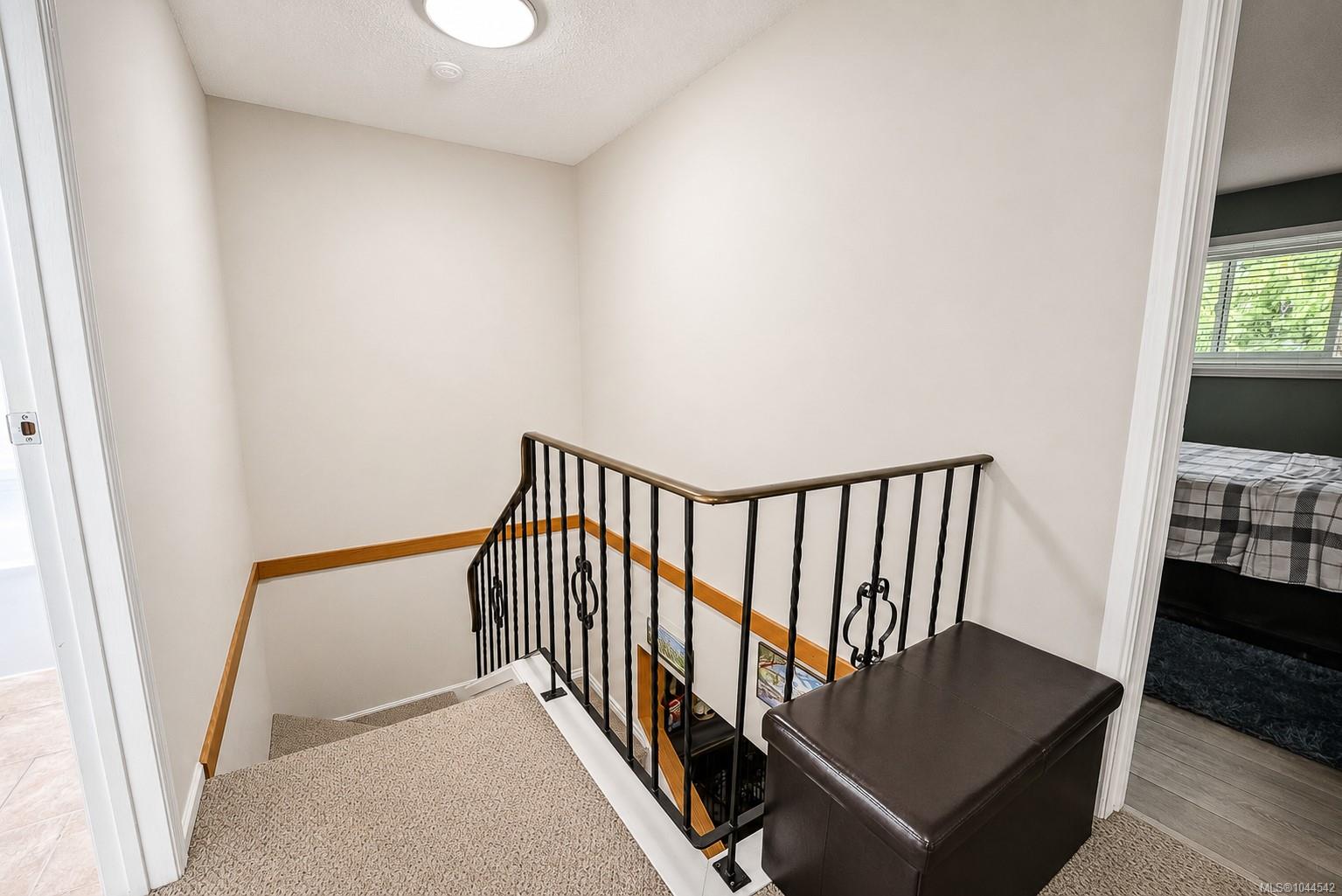 1184 Clarke Rd #14