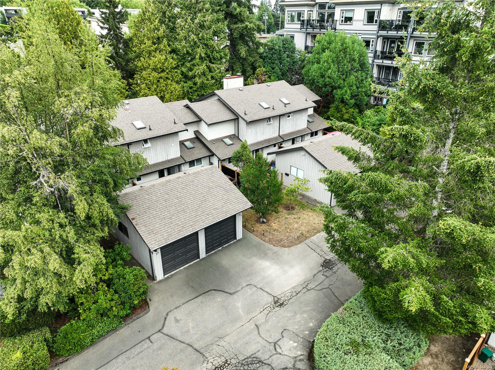 1184 Clarke Rd #14