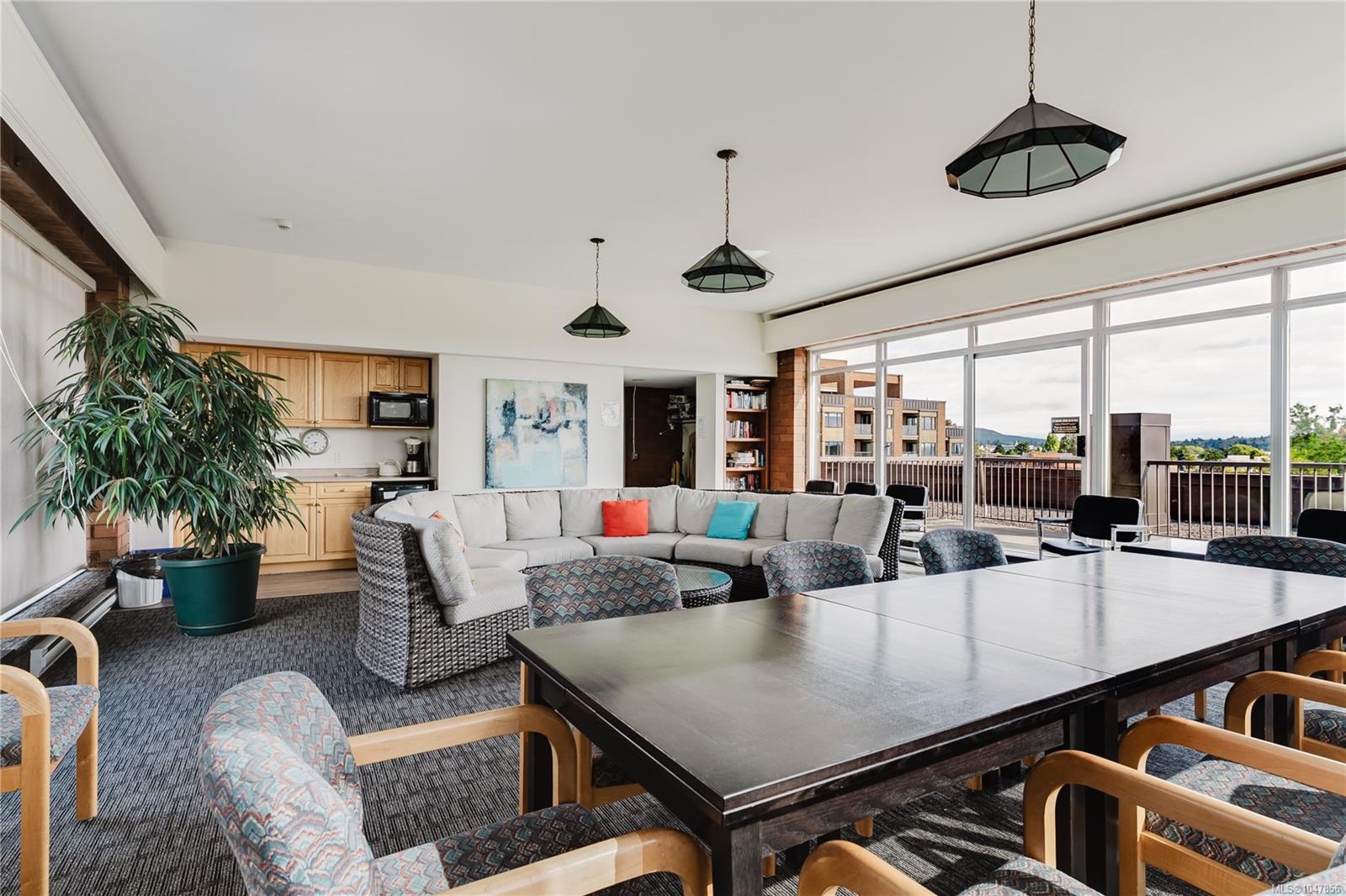 103 Gorge Rd E #508