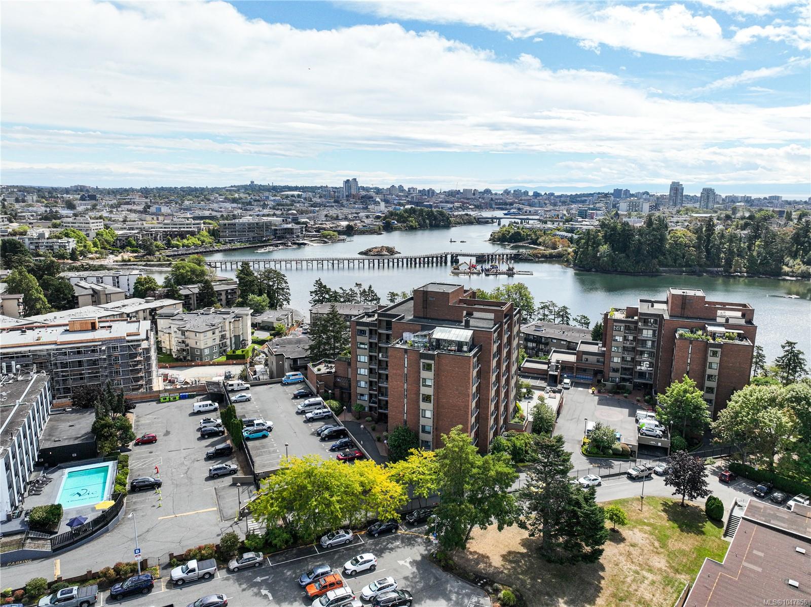 103 Gorge Rd E #508