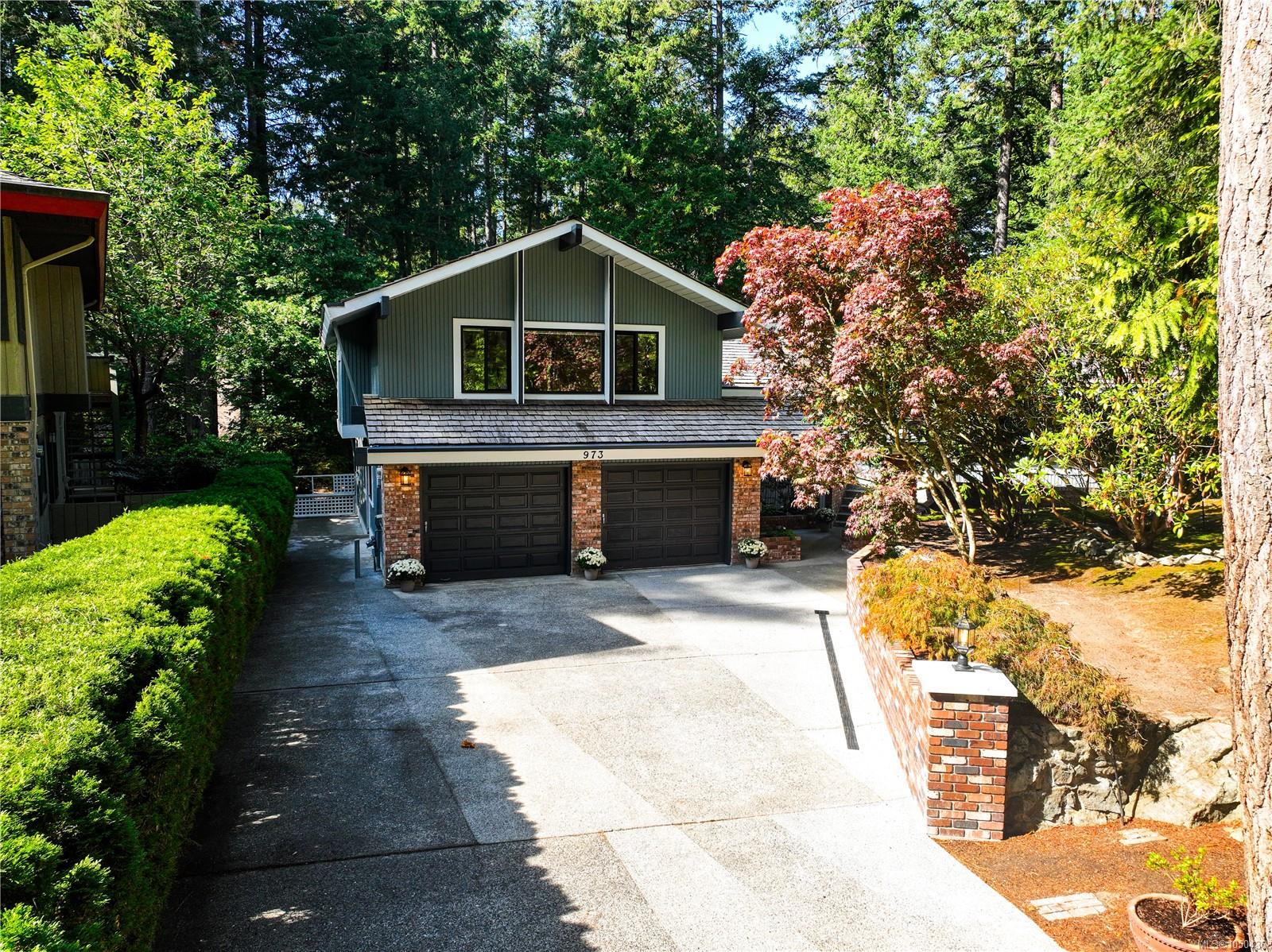 973 Wagonwood Pl