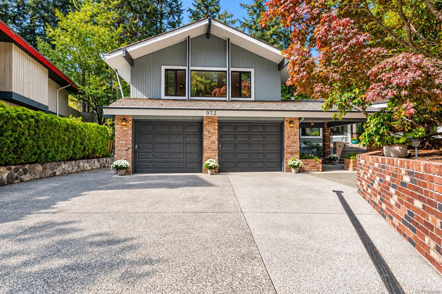 973 Wagonwood Pl