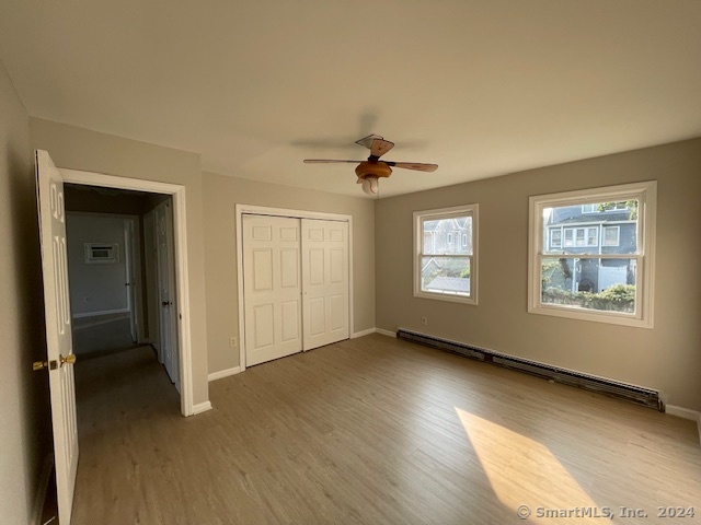989 East Broadway