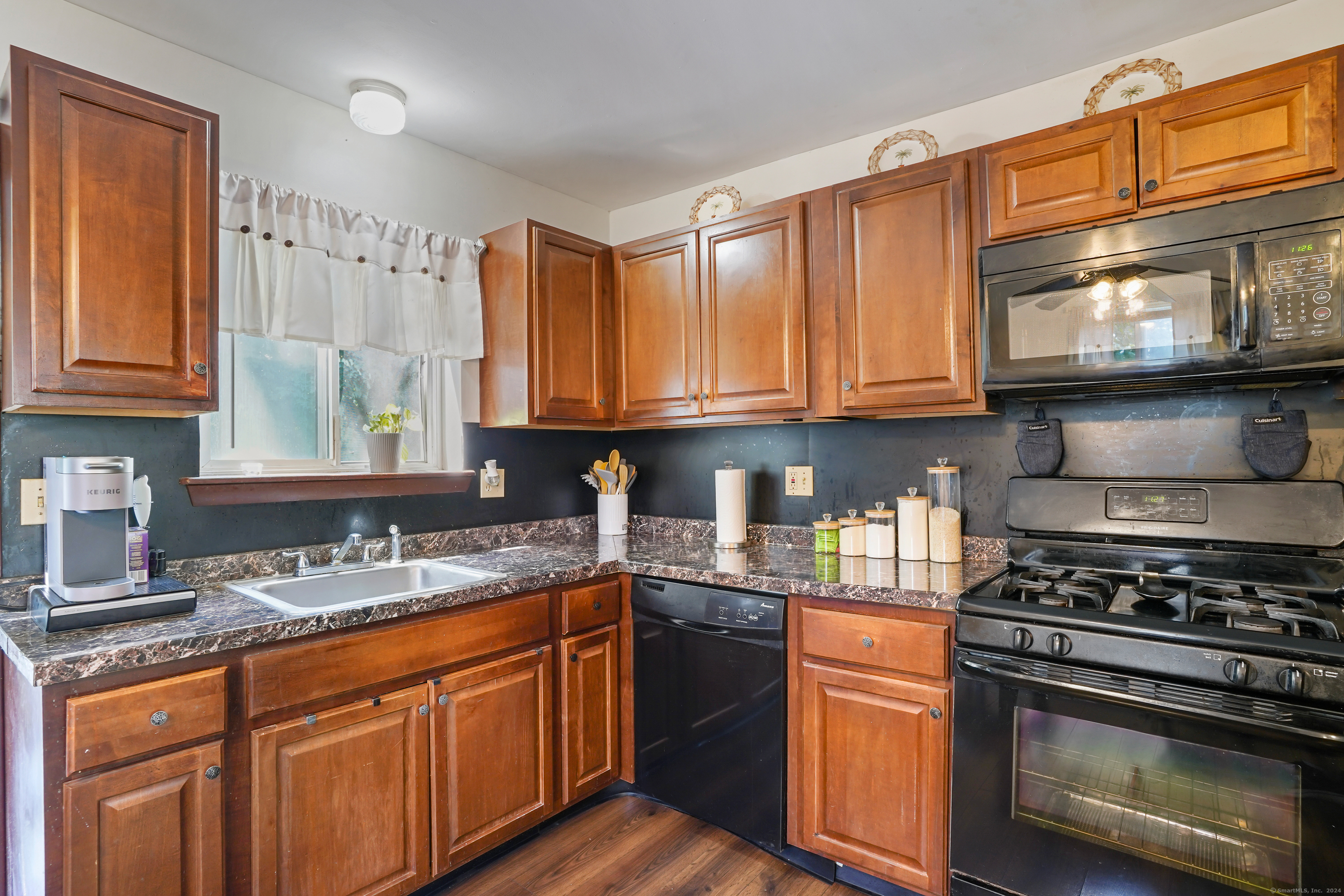 233 High Ridge Drive