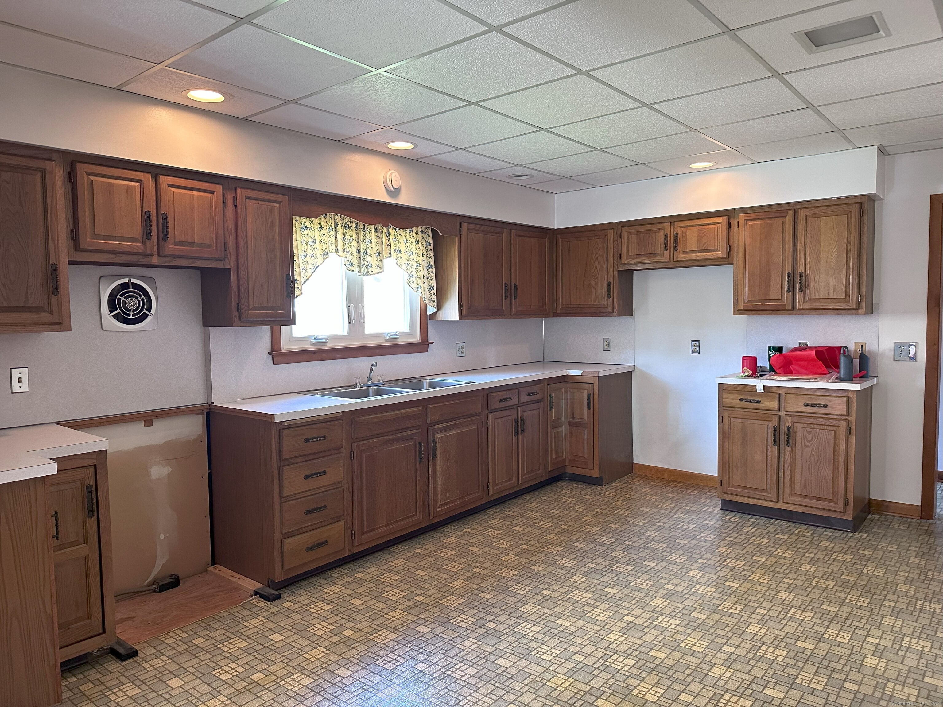 181 Seymour Avenue Unit 1