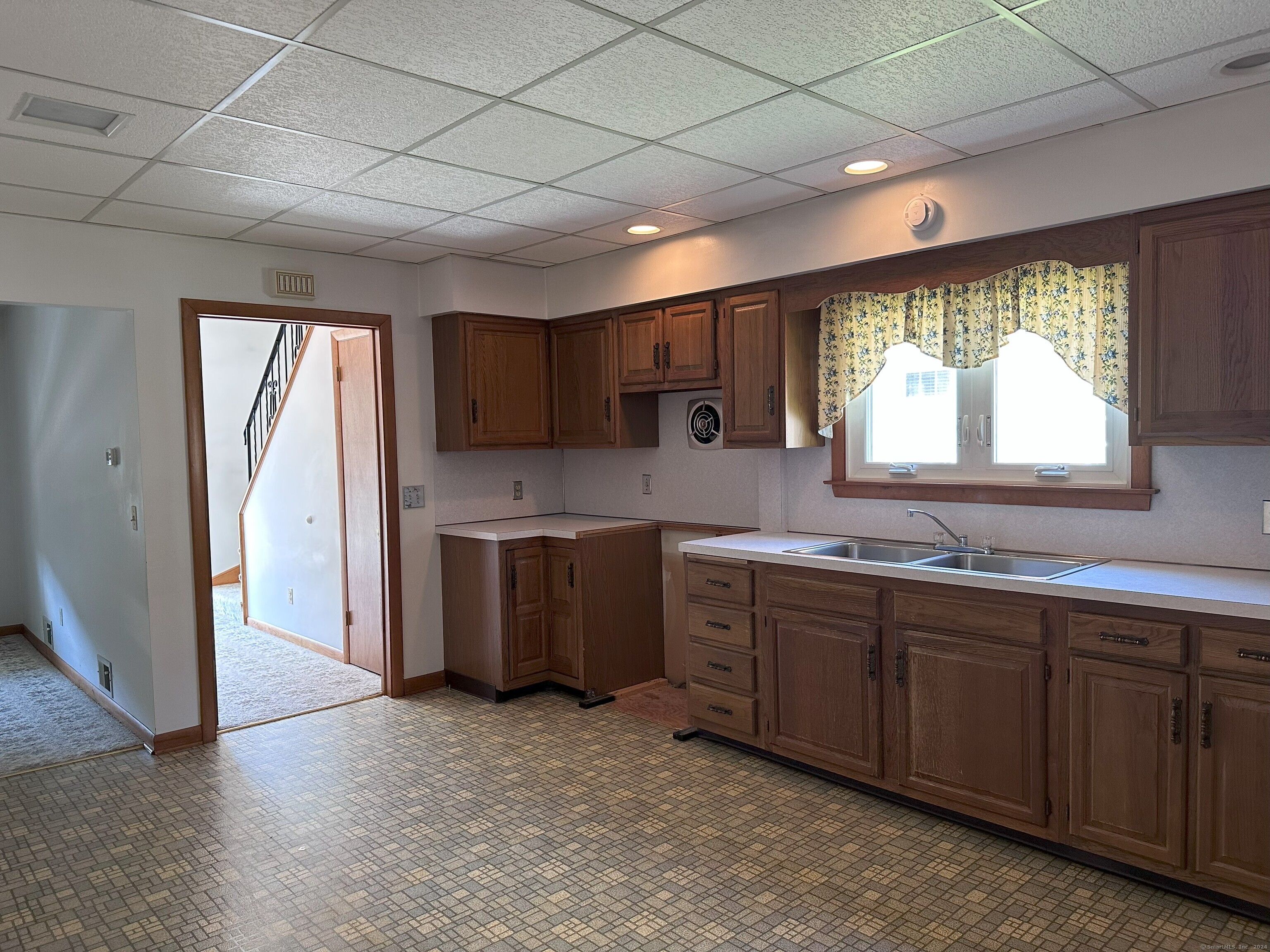 181 Seymour Avenue Unit 1
