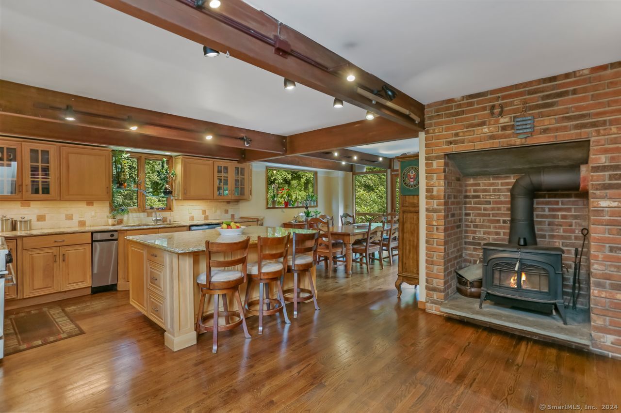 259 Maple Road