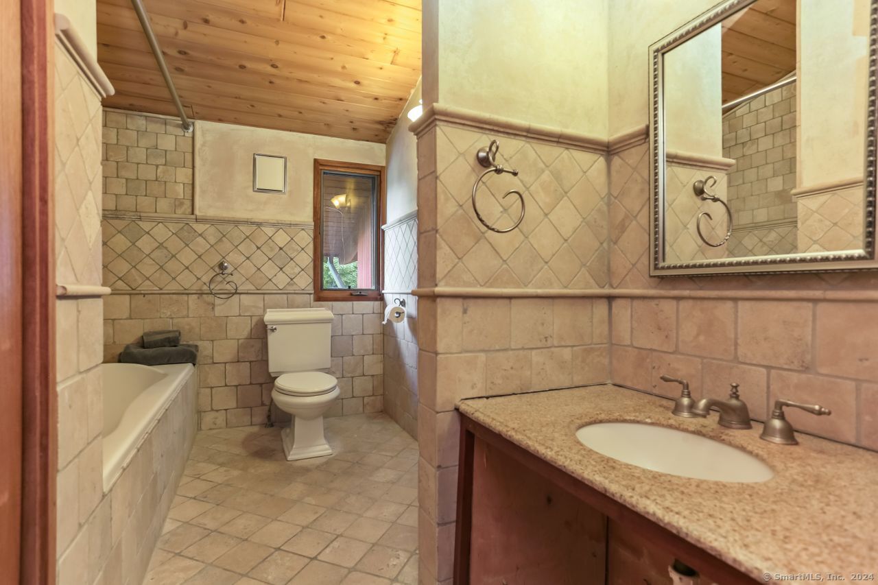 259 Maple Road