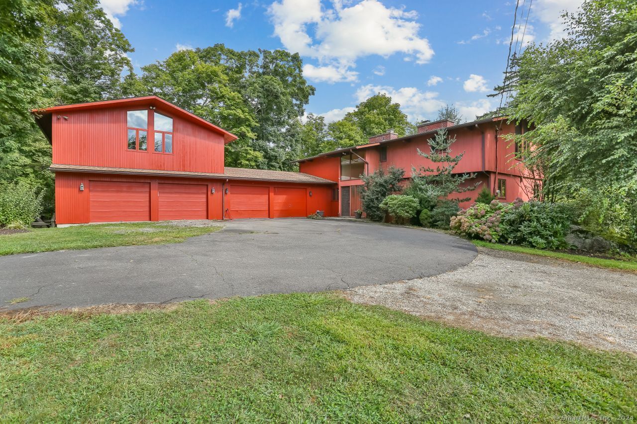259 Maple Road