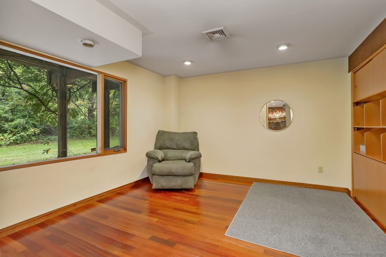 259 Maple Road
