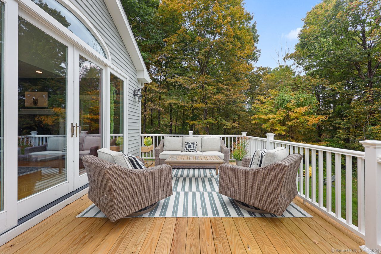 180 Hunters Ridge Road