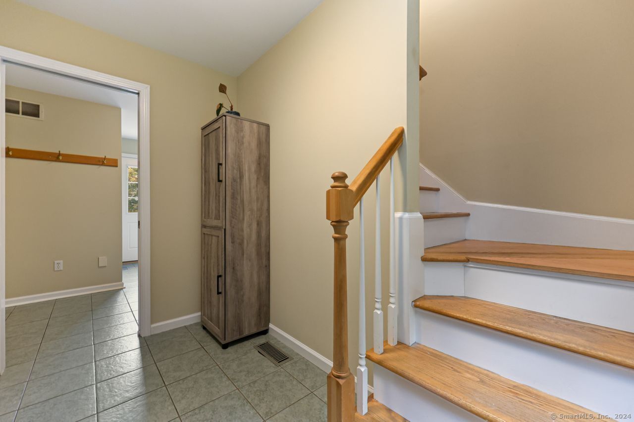 180 Hunters Ridge Road