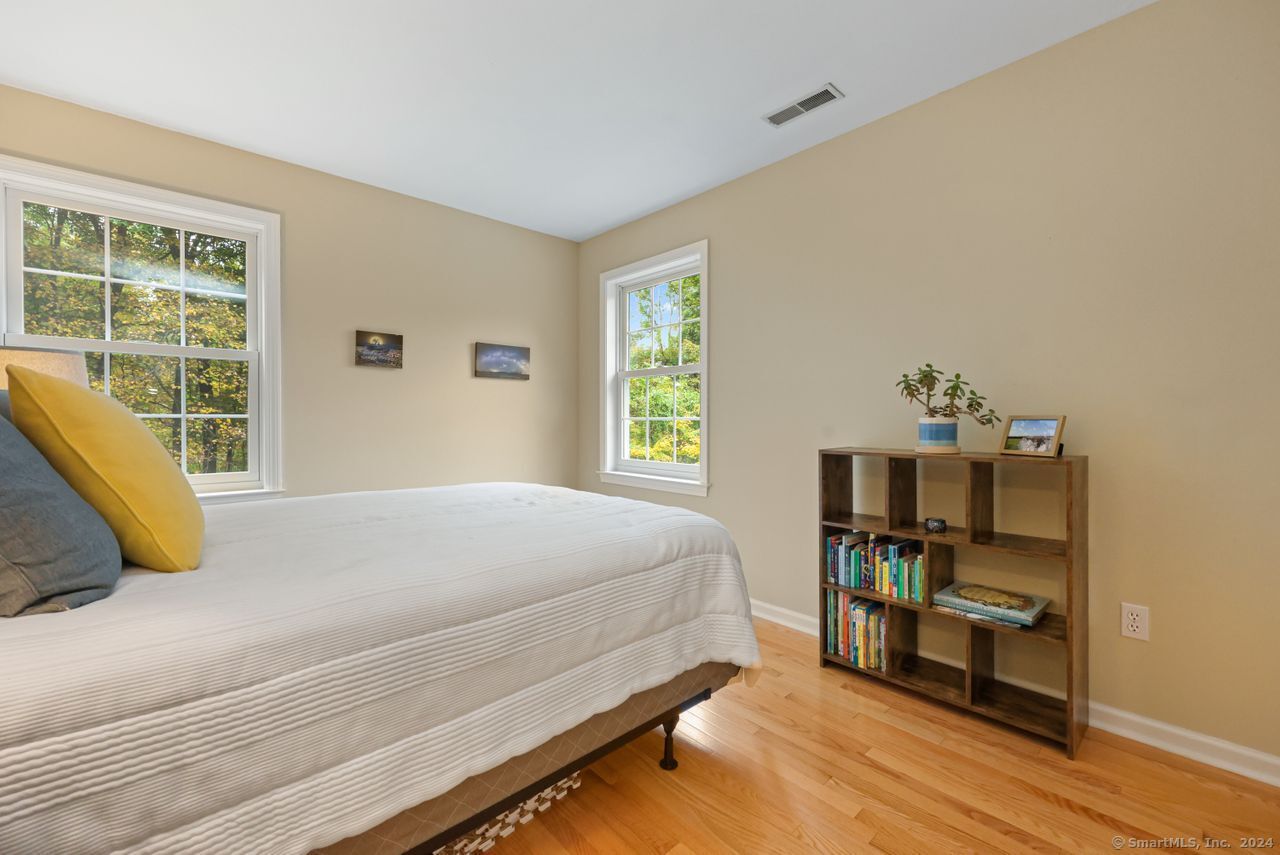 180 Hunters Ridge Road