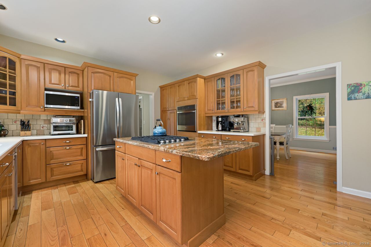 180 Hunters Ridge Road