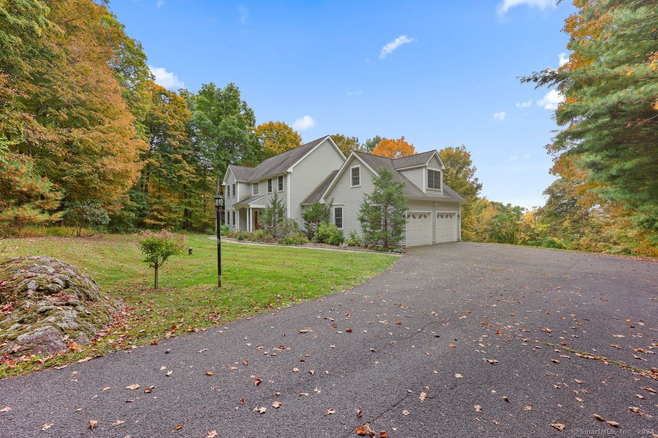 180 Hunters Ridge Road