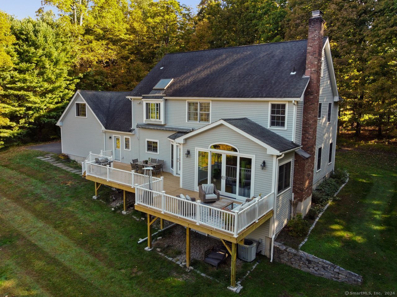 180 Hunters Ridge Road