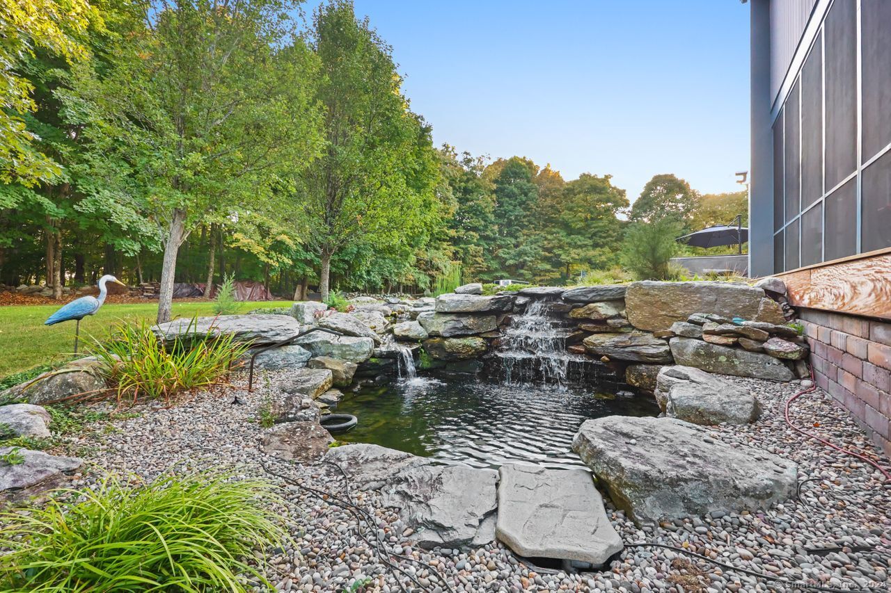 185 Maple Road
