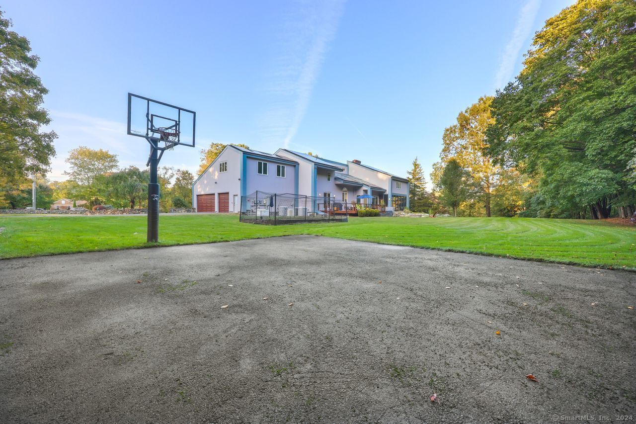 185 Maple Road