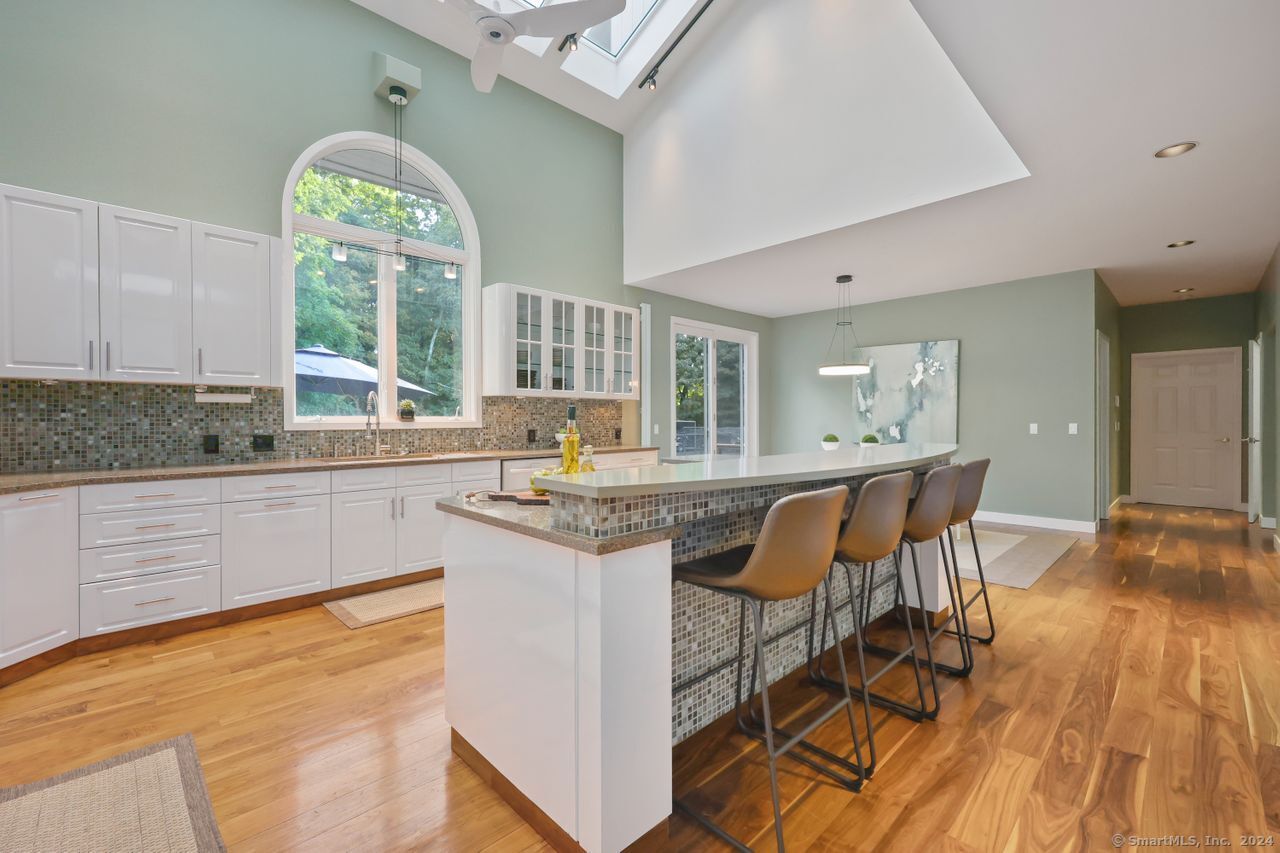 185 Maple Road