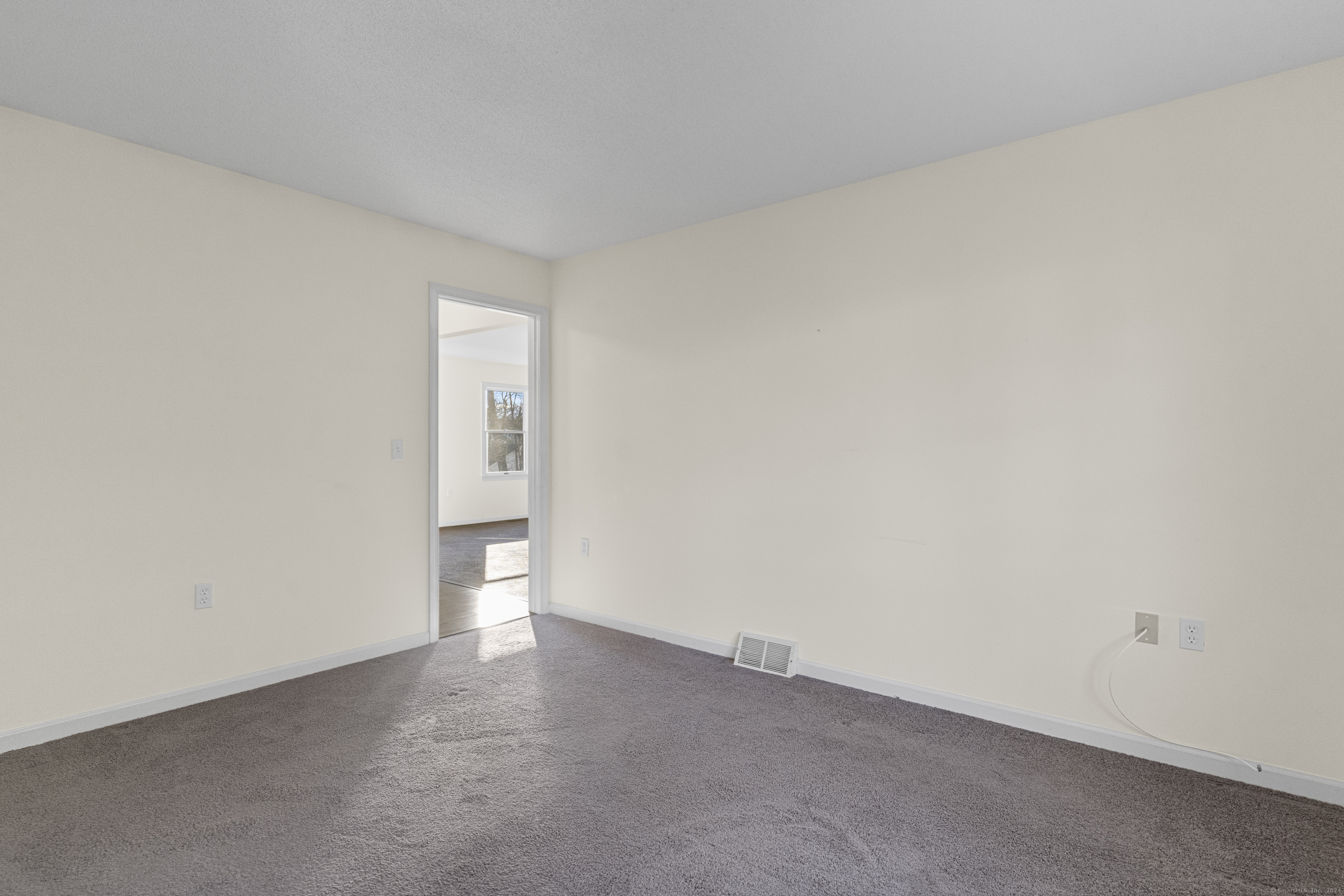 319 Thomaston Road 57
