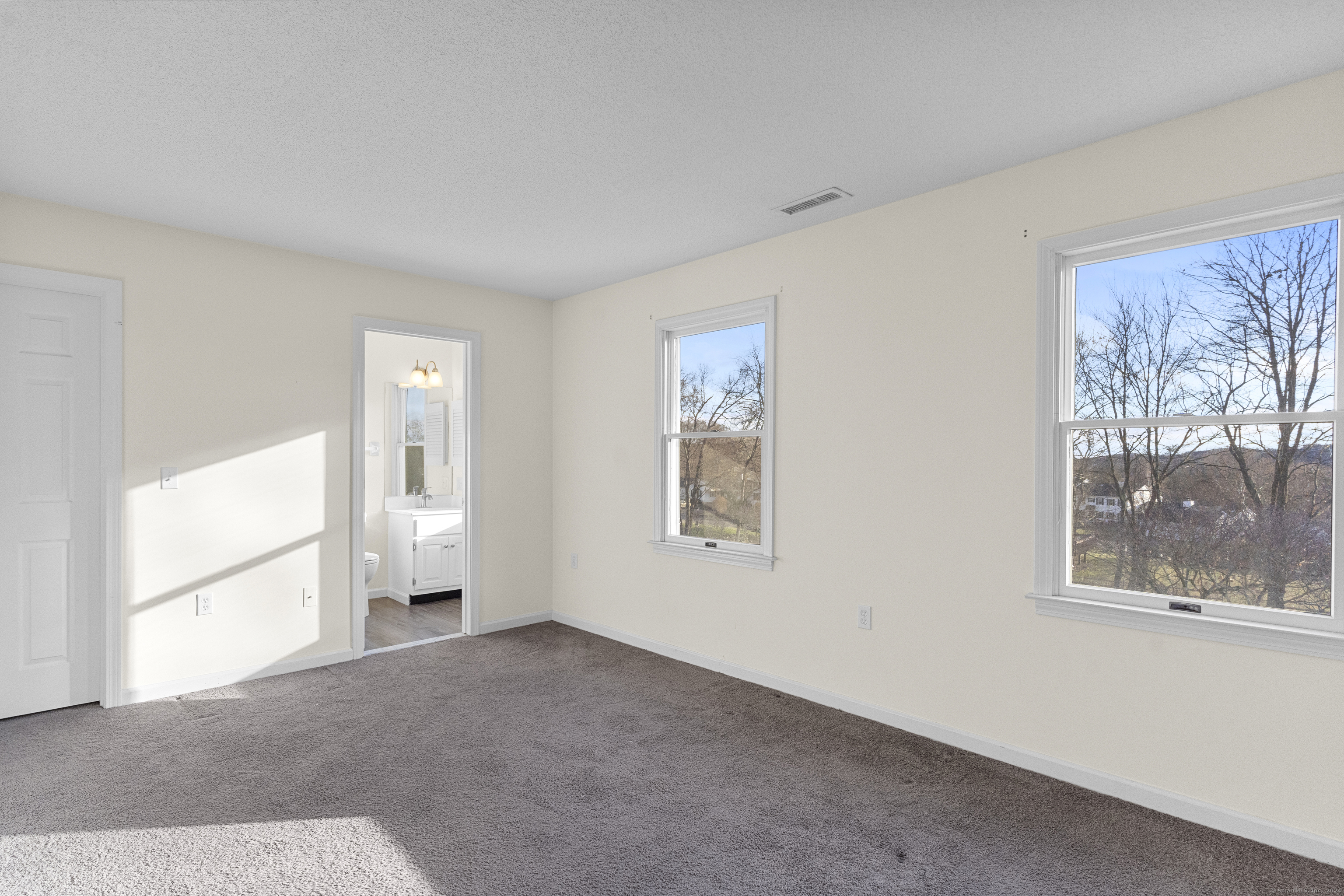 319 Thomaston Road 57