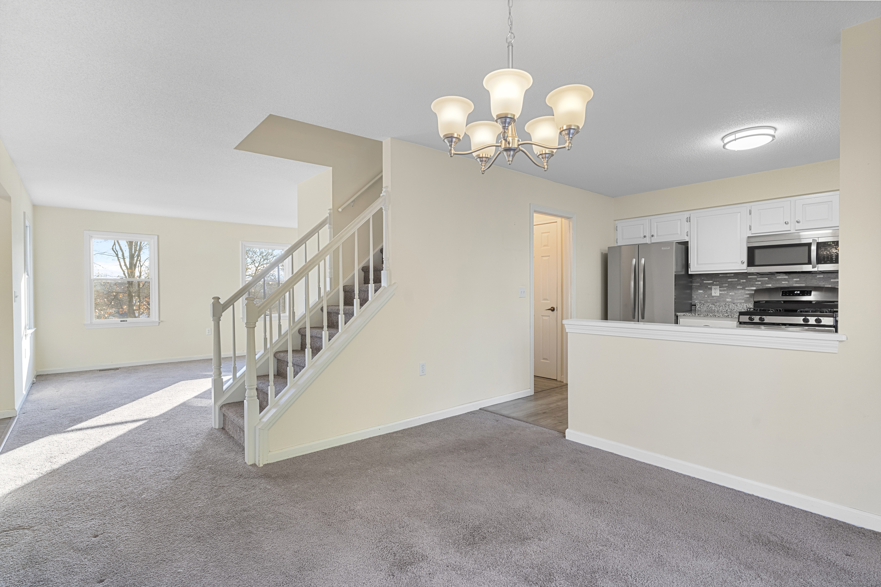 319 Thomaston Road 57