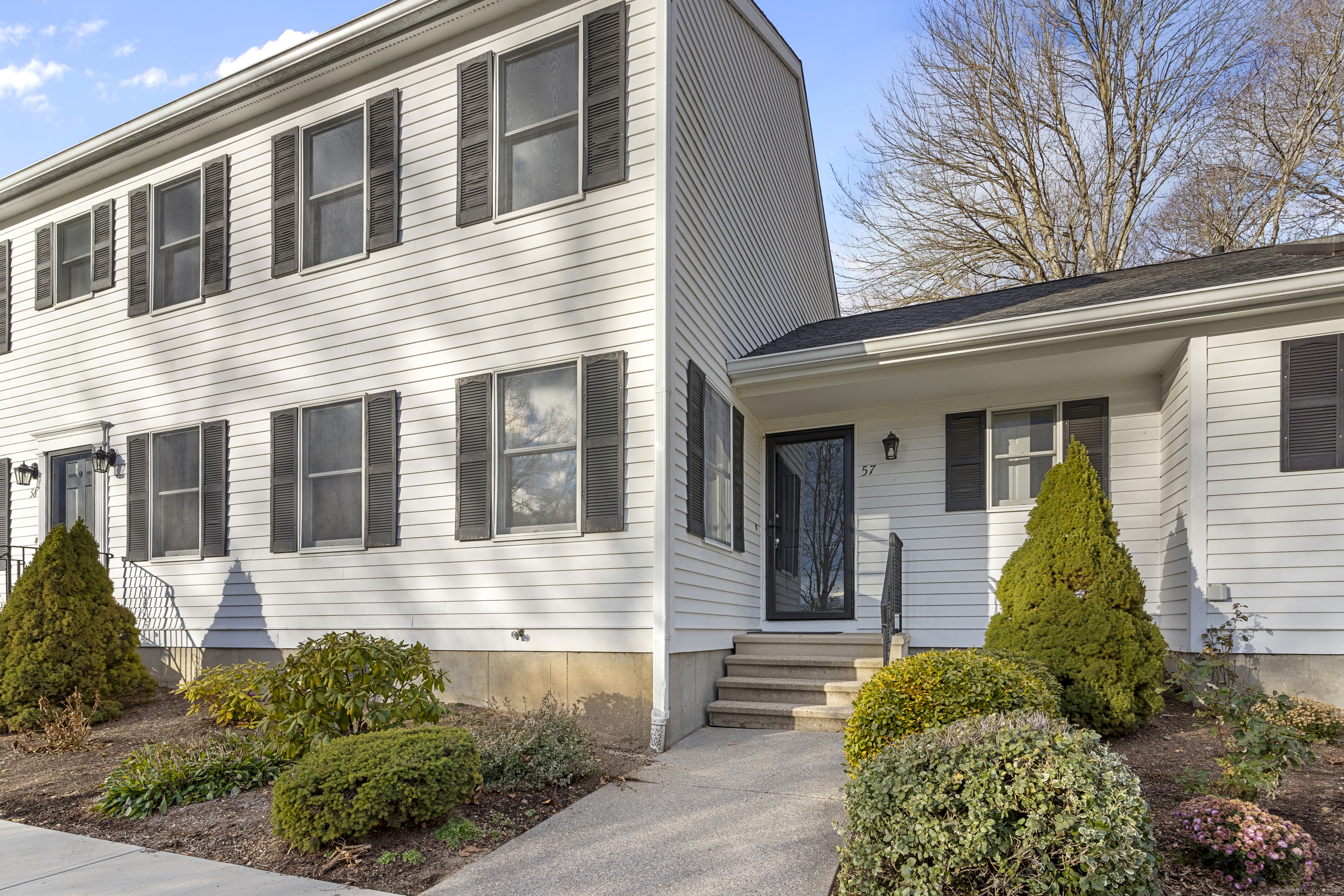 319 Thomaston Road 57