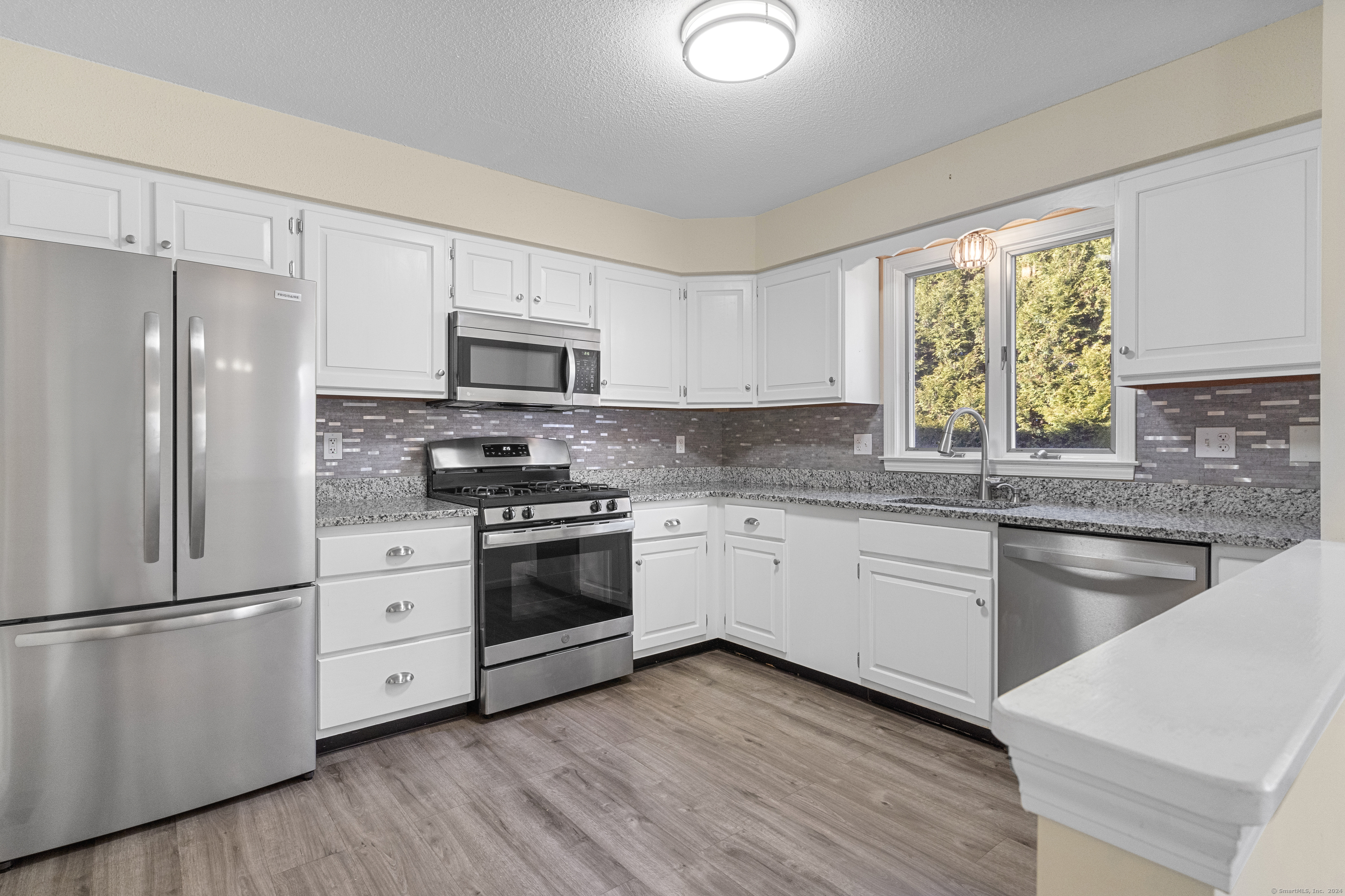 319 Thomaston Road 57