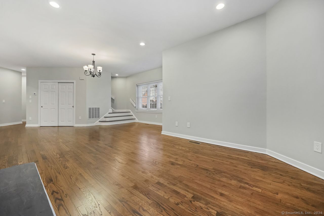92 Roberton Crossing 92