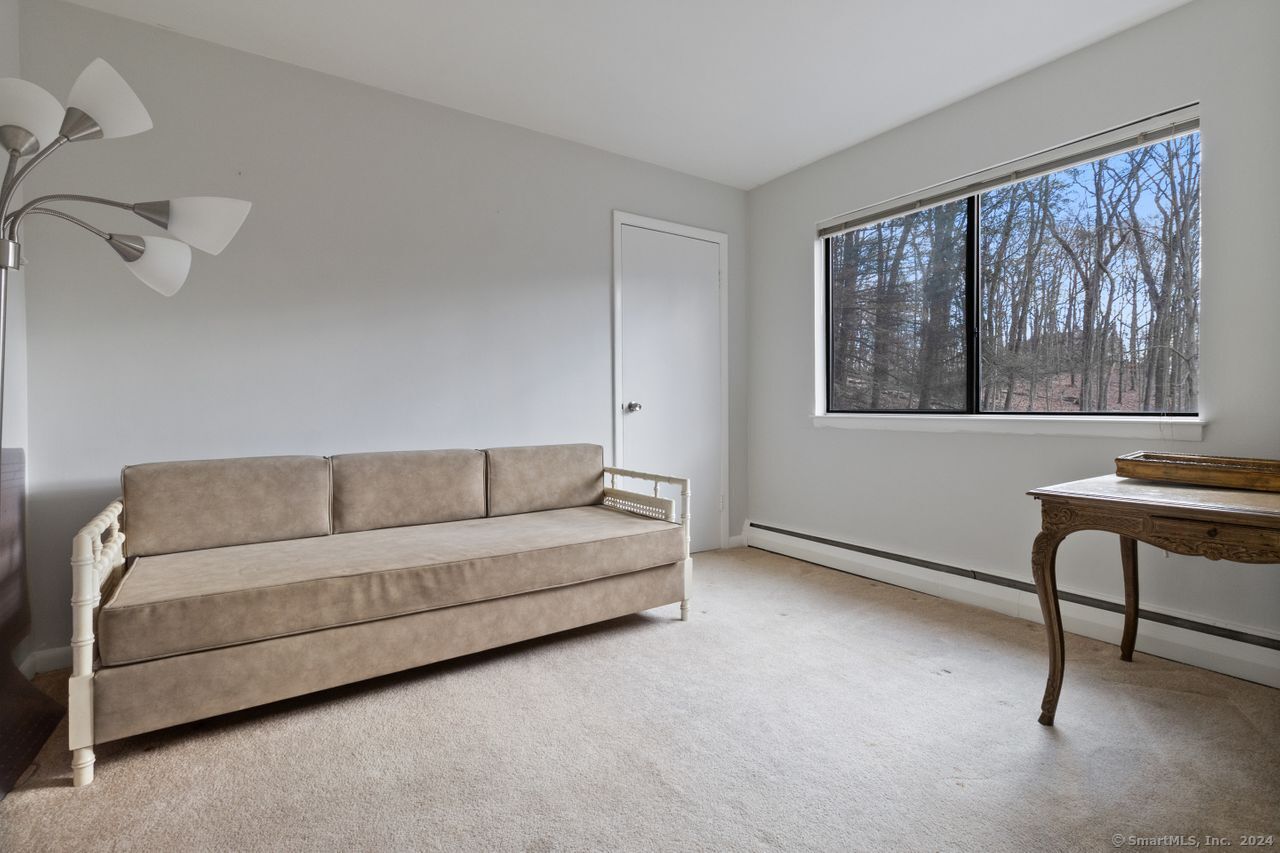 68 Saddle Hill Road