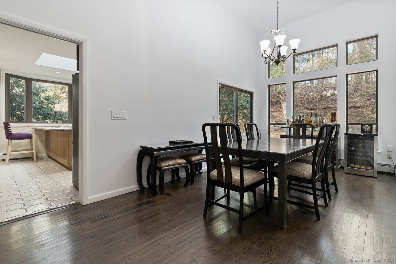 68 Saddle Hill Road