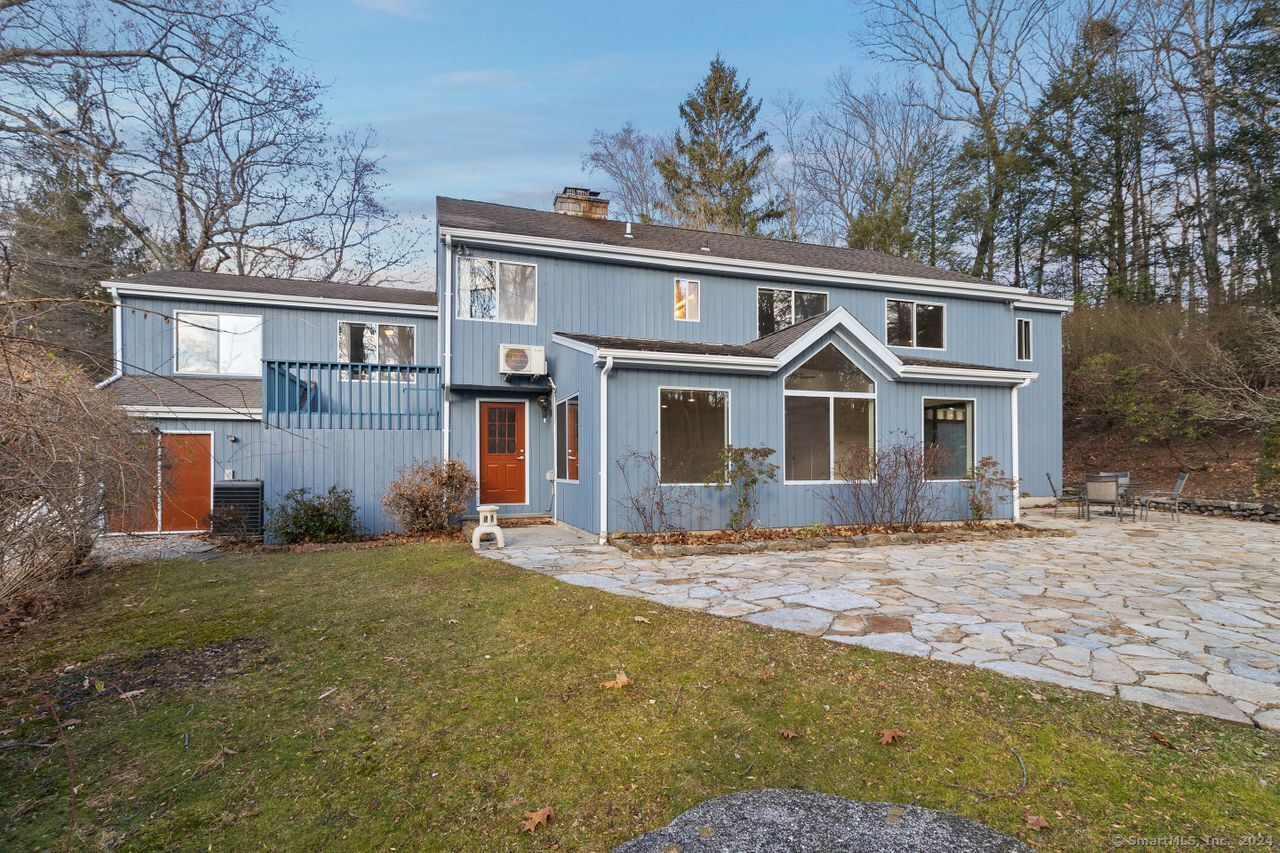 68 Saddle Hill Road