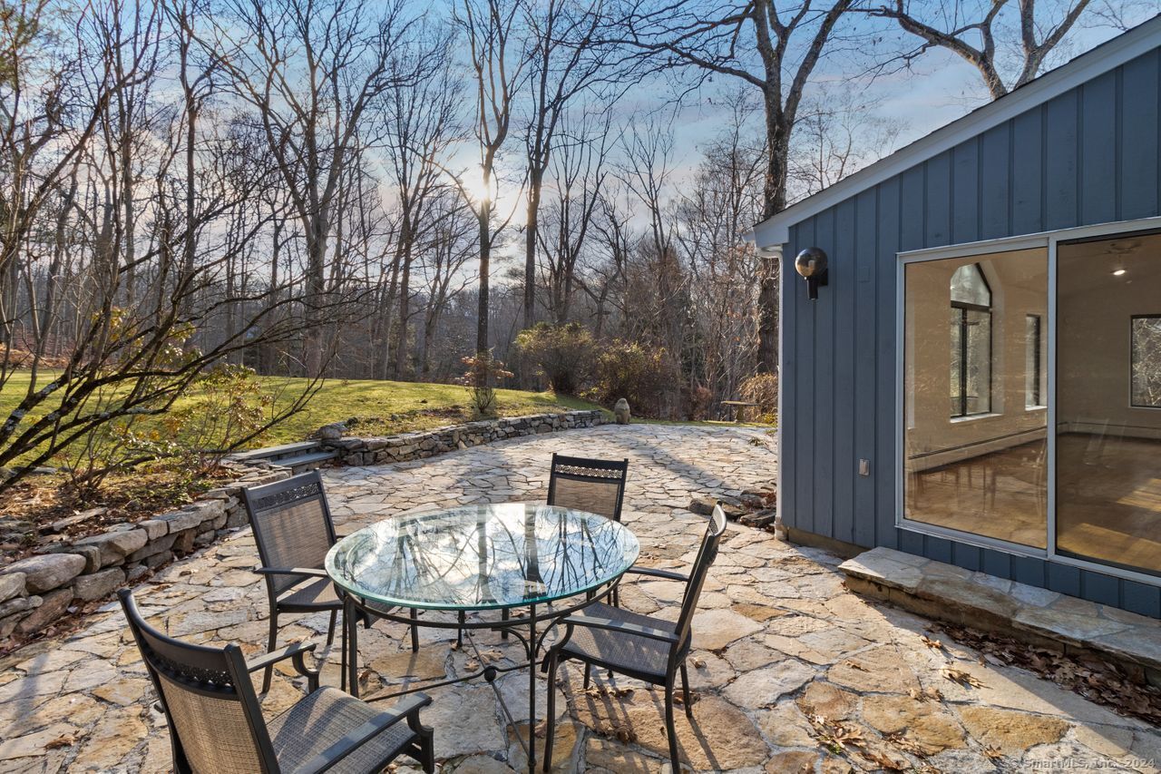 68 Saddle Hill Road