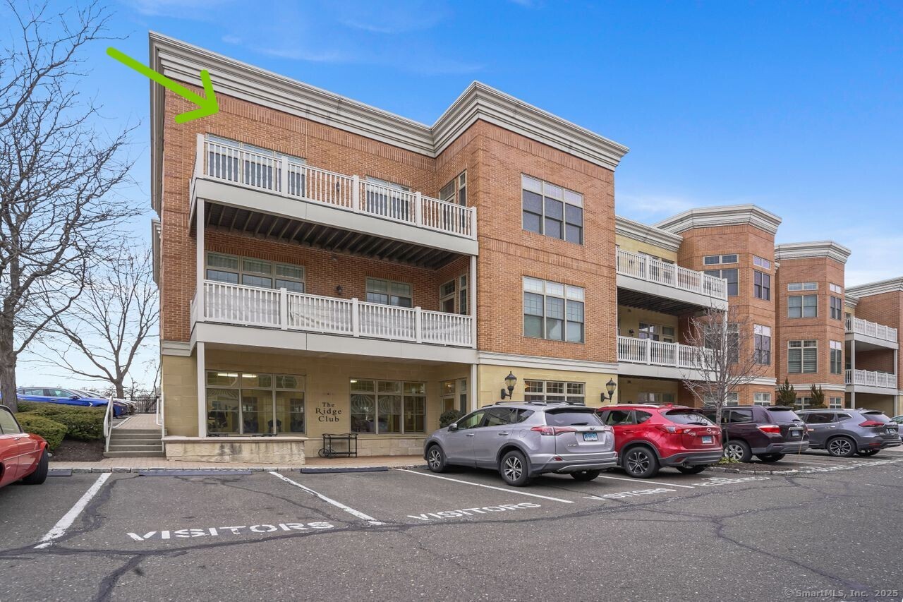75 Stone Ridge Way APT 3B