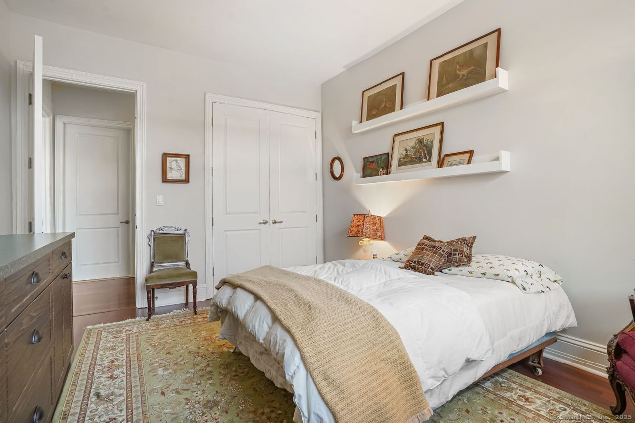 75 Stone Ridge Way APT 3B