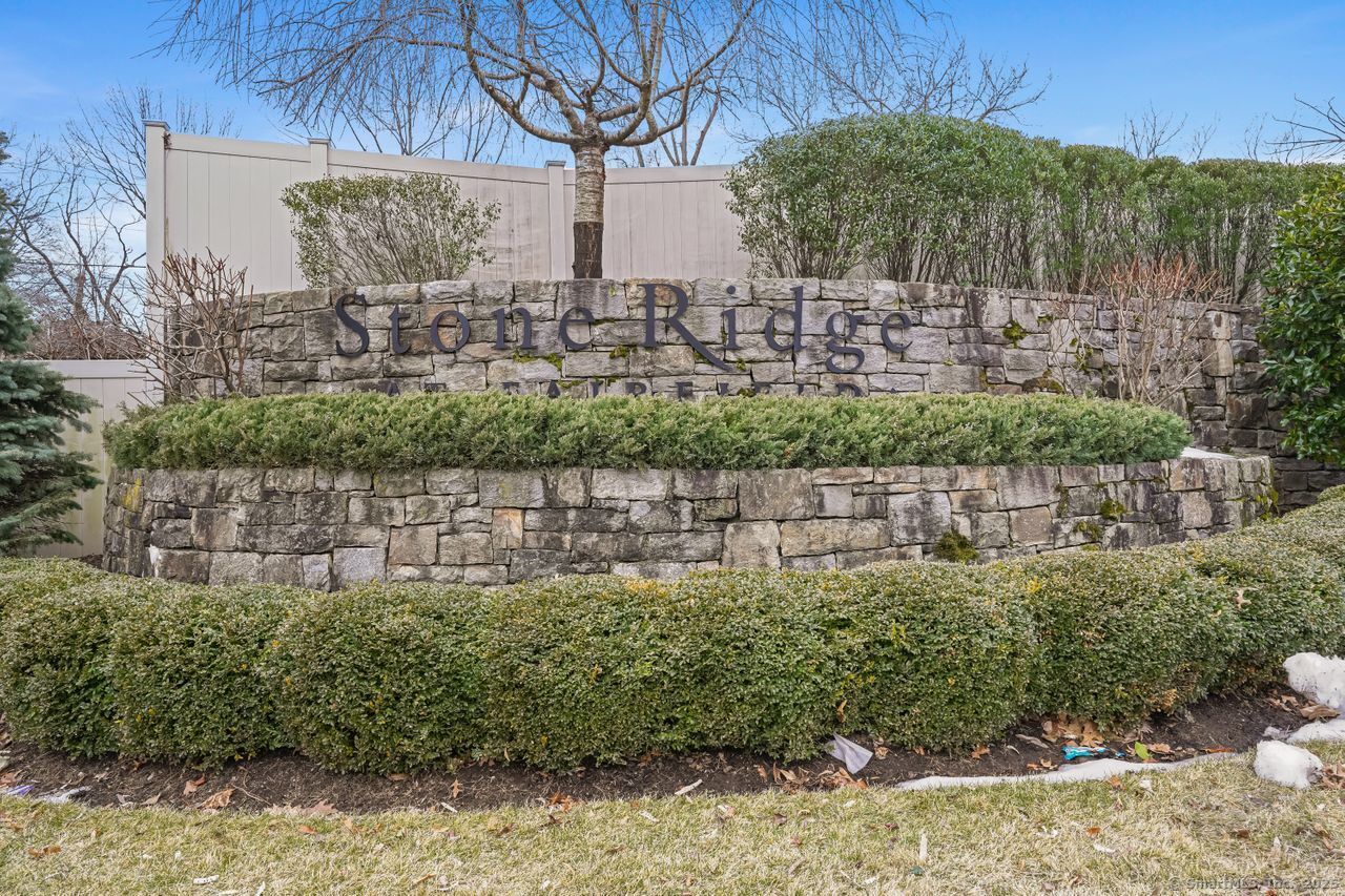 75 Stone Ridge Way APT 3B