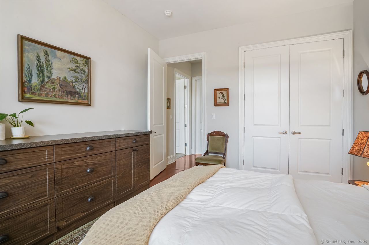 75 Stone Ridge Way APT 3B