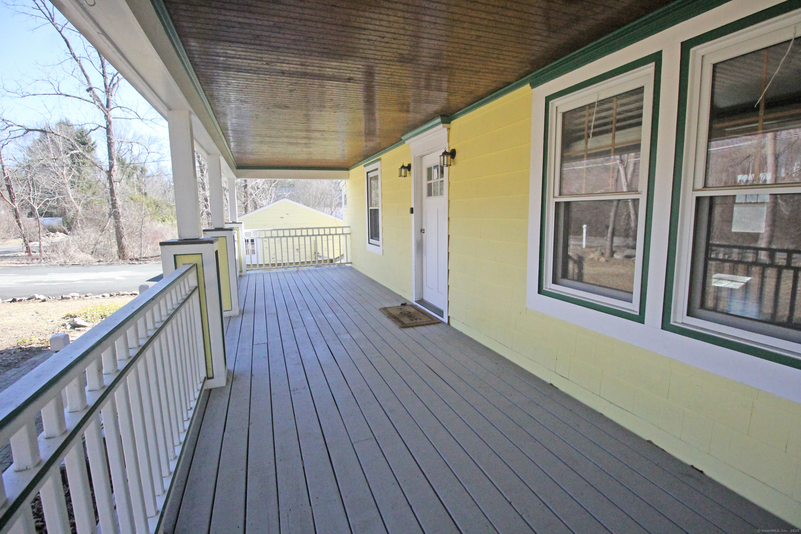 28 Rockwell Road