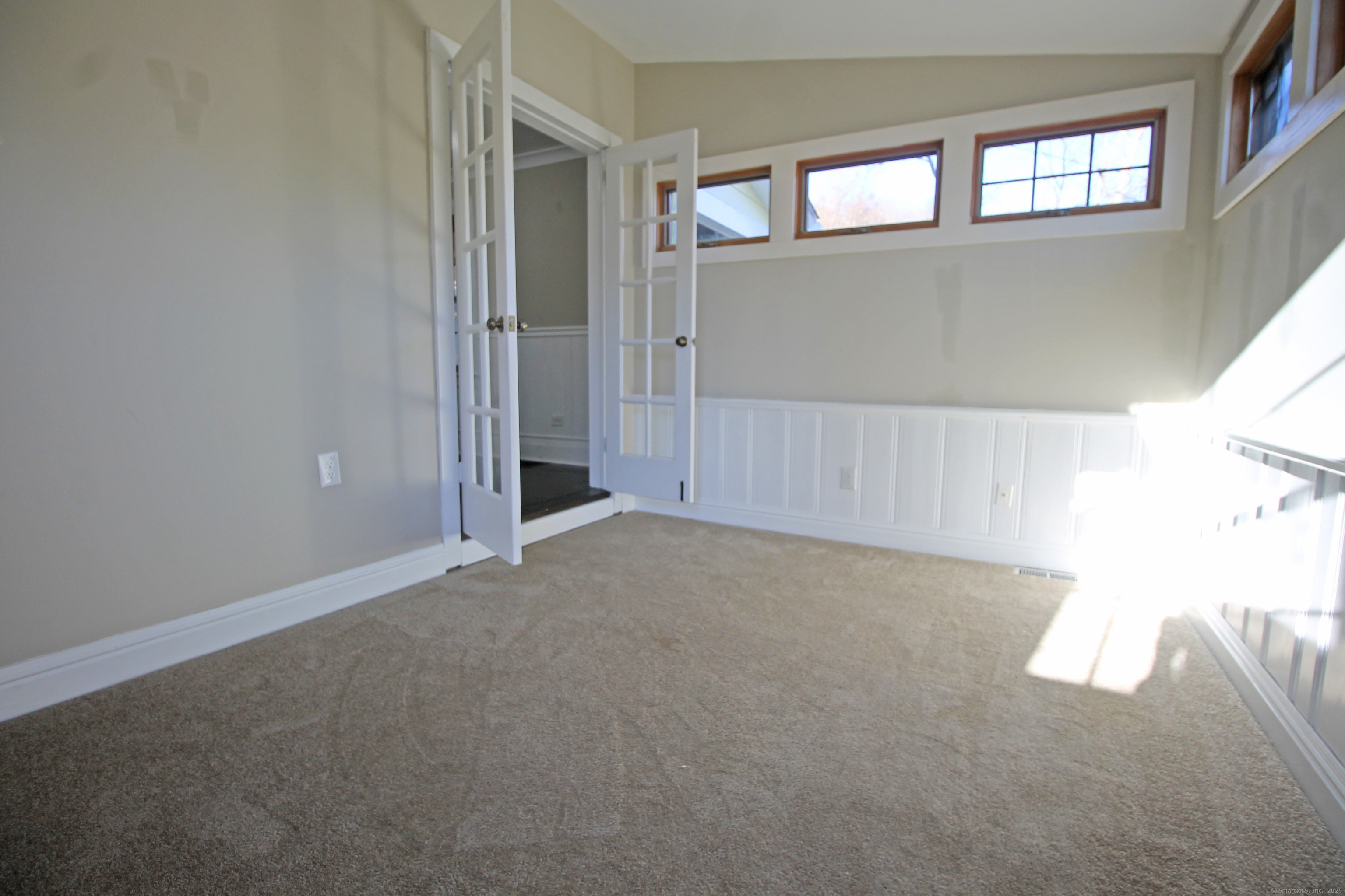 28 Rockwell Road