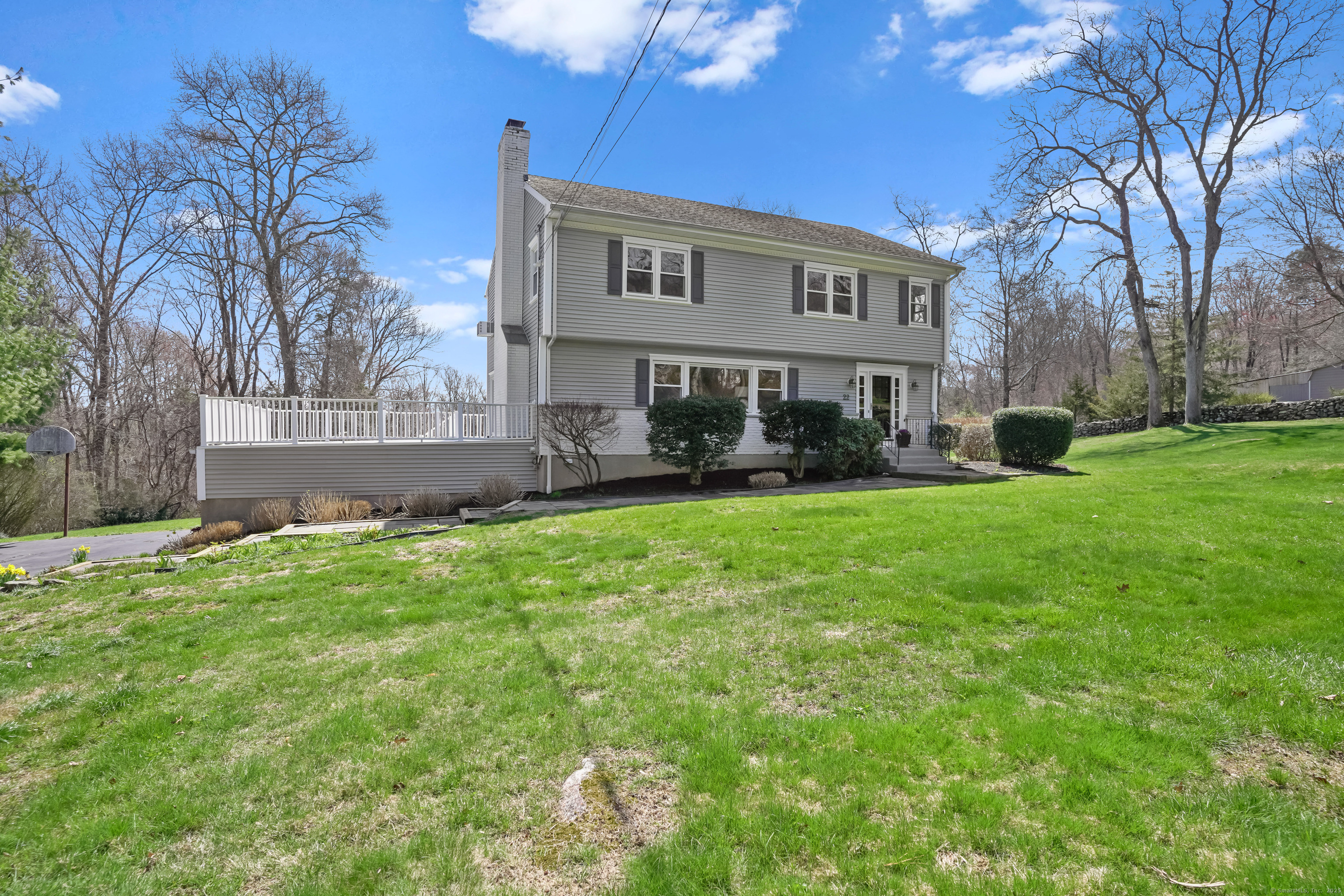 22 Mohawk Drive