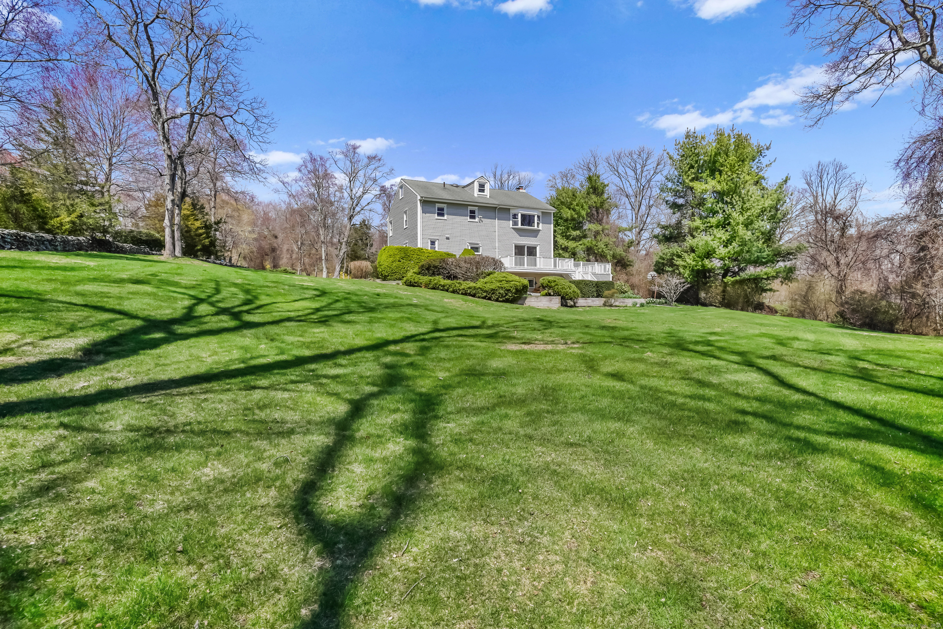 22 Mohawk Drive