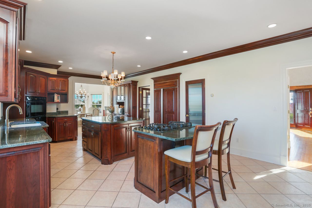 7 Long Meadow Lane