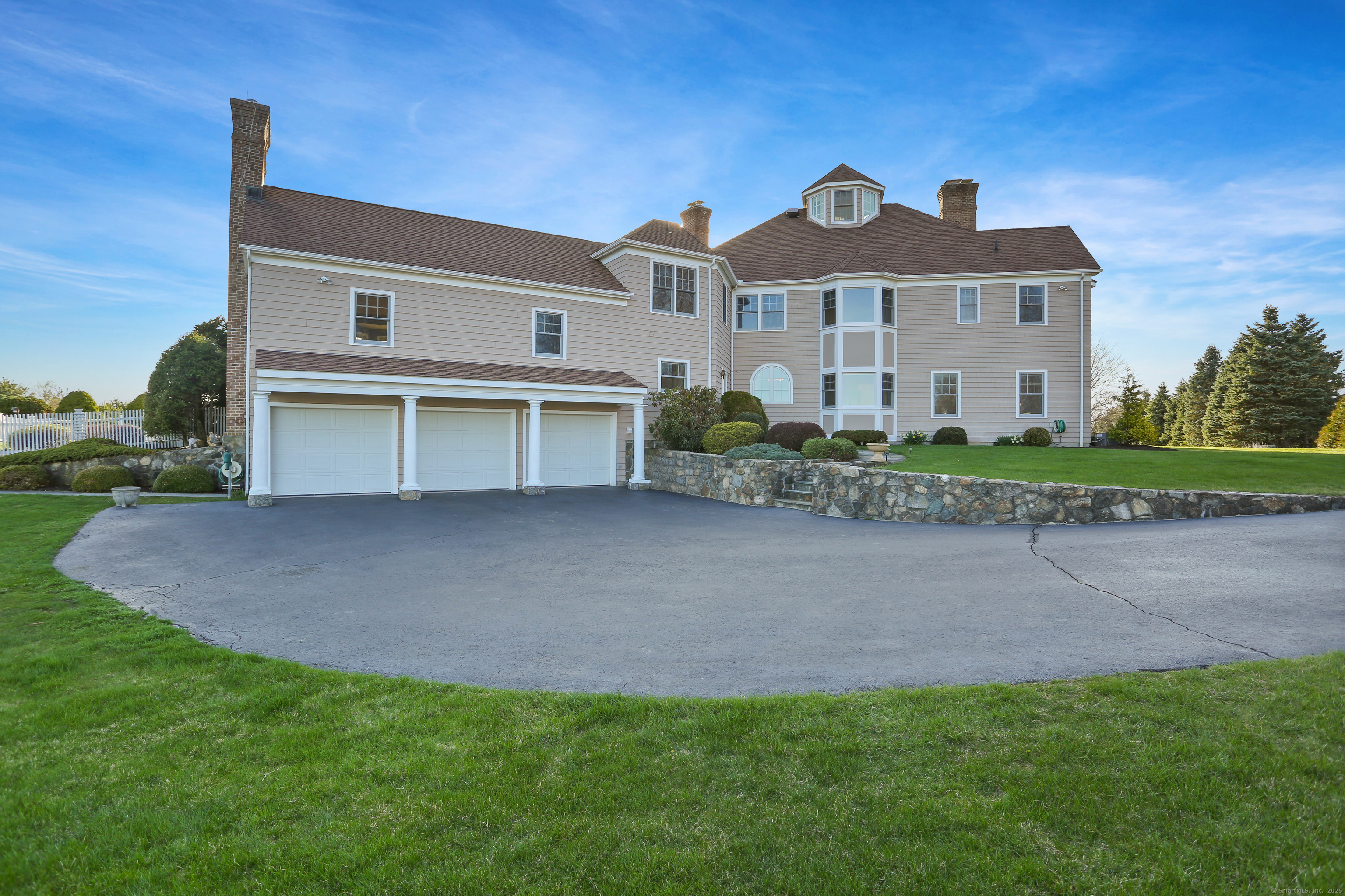 7 Long Meadow Lane