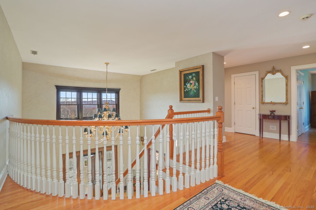 7 Long Meadow Lane