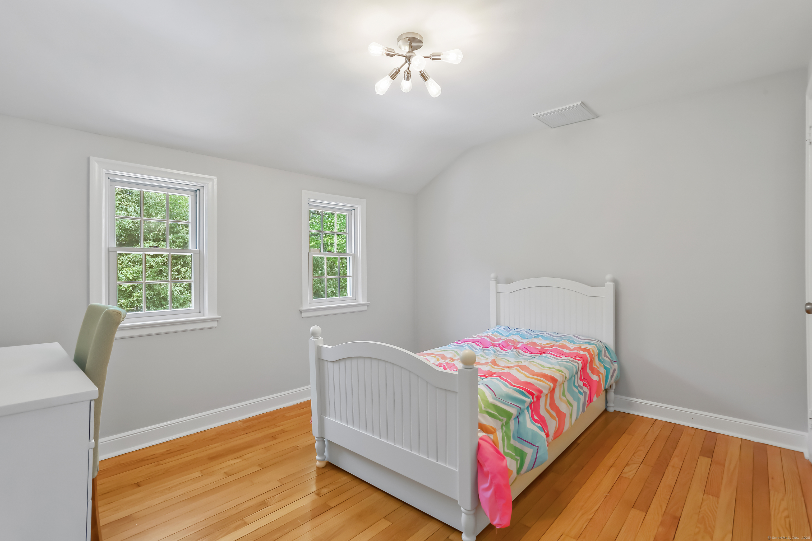 15 Old Orchard Road