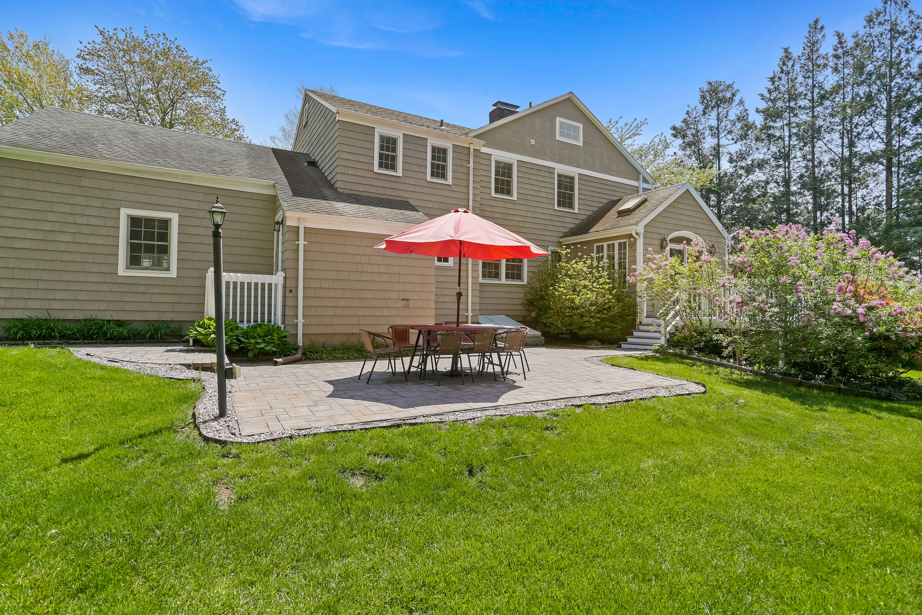 15 Old Orchard Road